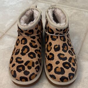 *Sold* UGG Leopard Print Mini